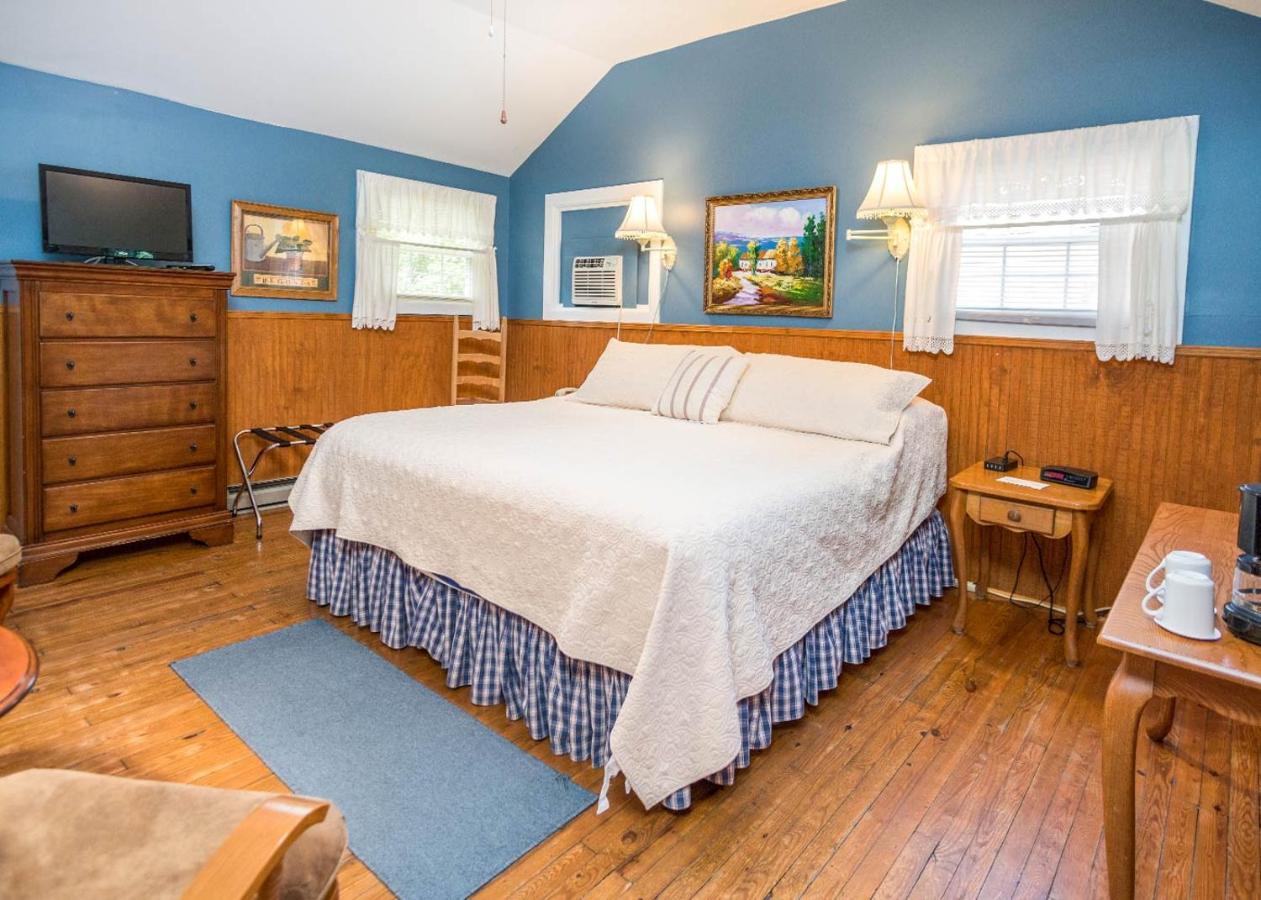 Highland Lake Inn & Resort - Flat Rock Εξωτερικό φωτογραφία