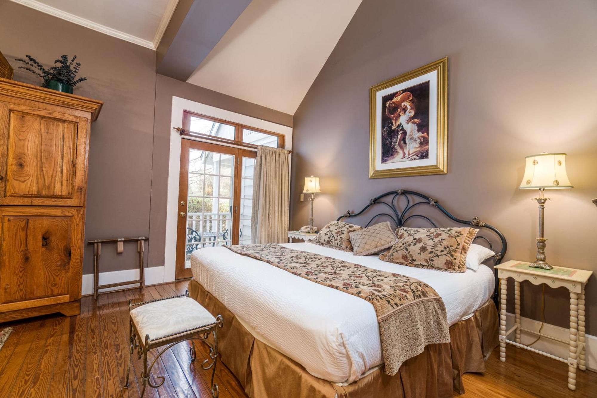 Highland Lake Inn & Resort - Flat Rock Εξωτερικό φωτογραφία