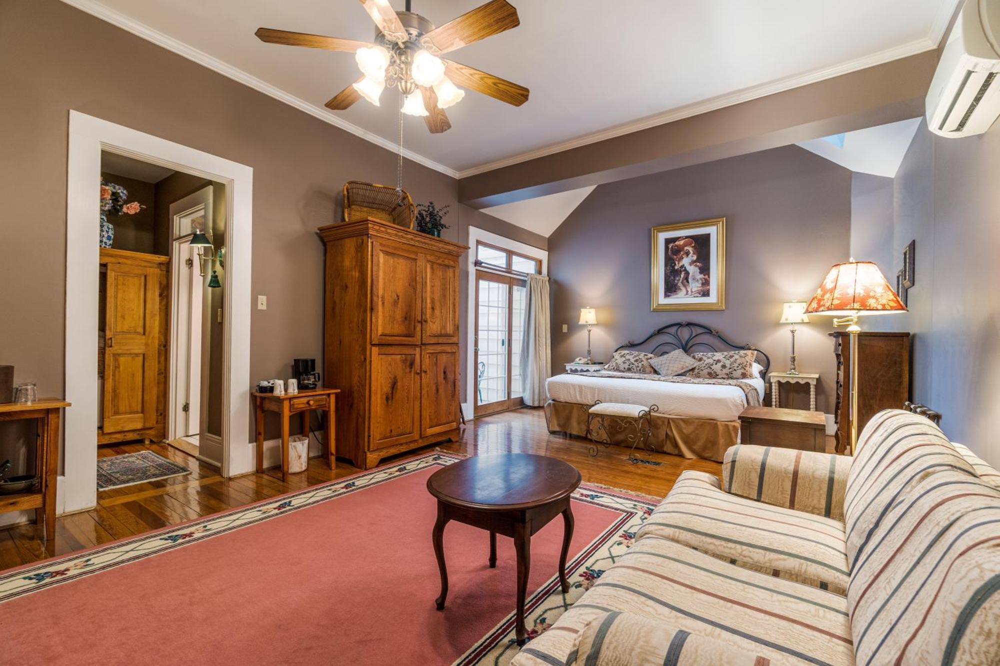Highland Lake Inn & Resort - Flat Rock Εξωτερικό φωτογραφία